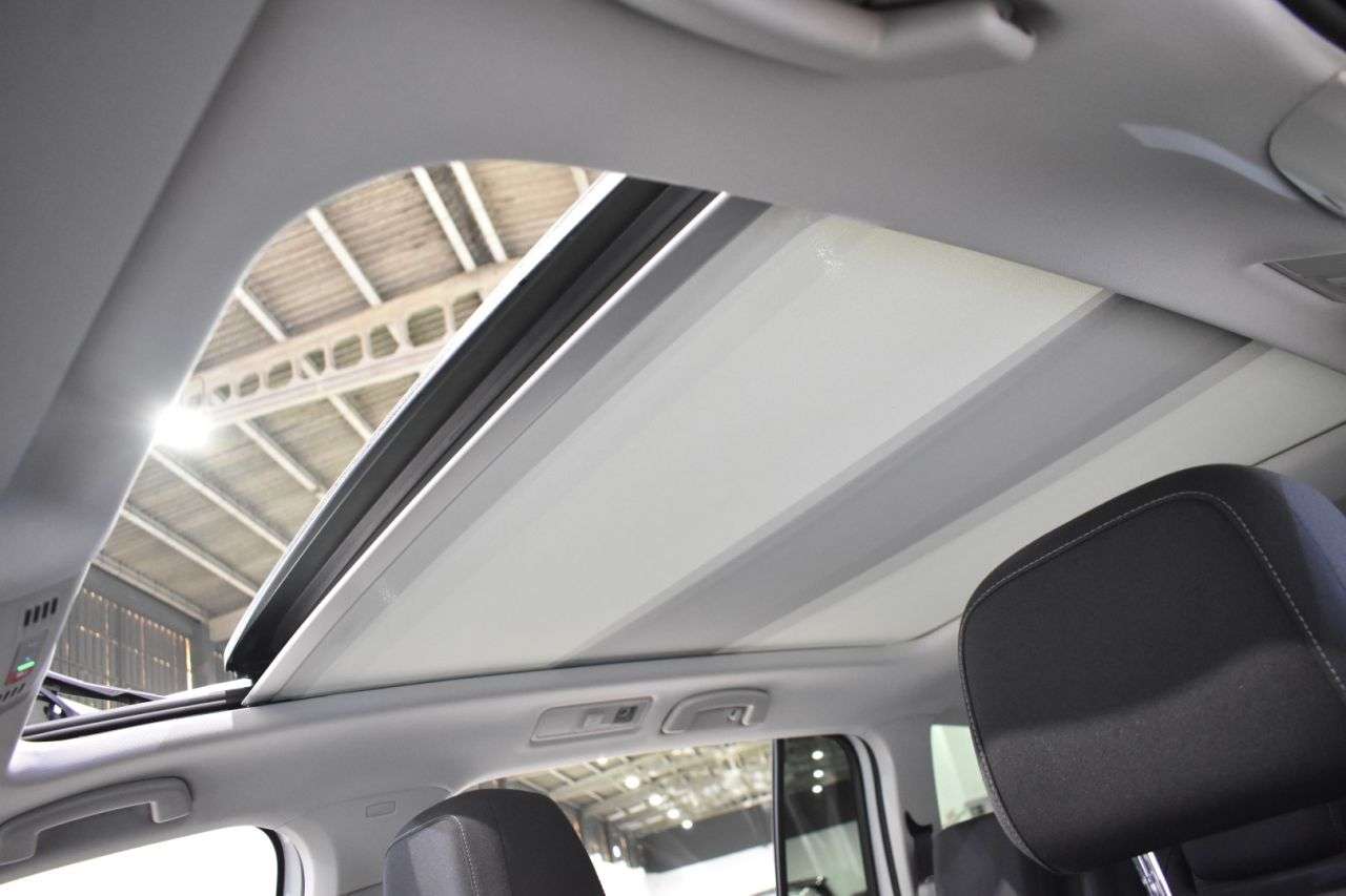 VW TOURAN en Minoautos