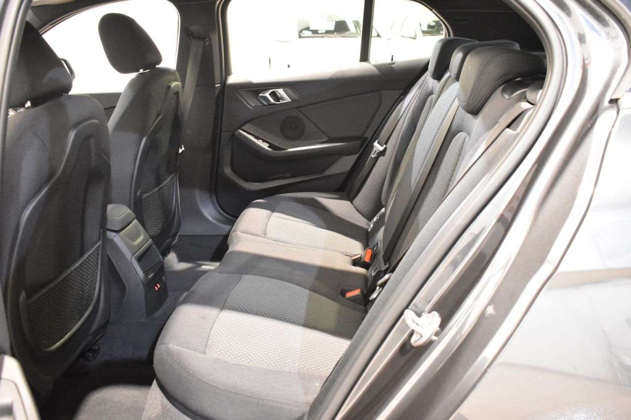 BMW SERIE 1 en Minoautos