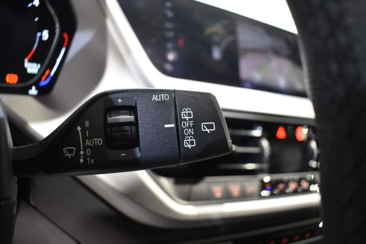 BMW SERIE 1 en Minoautos