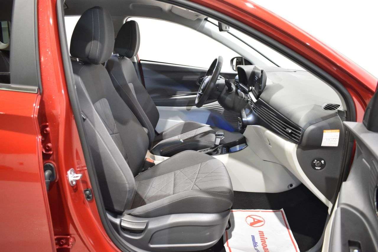 HYUNDAI BAYON en Minoautos