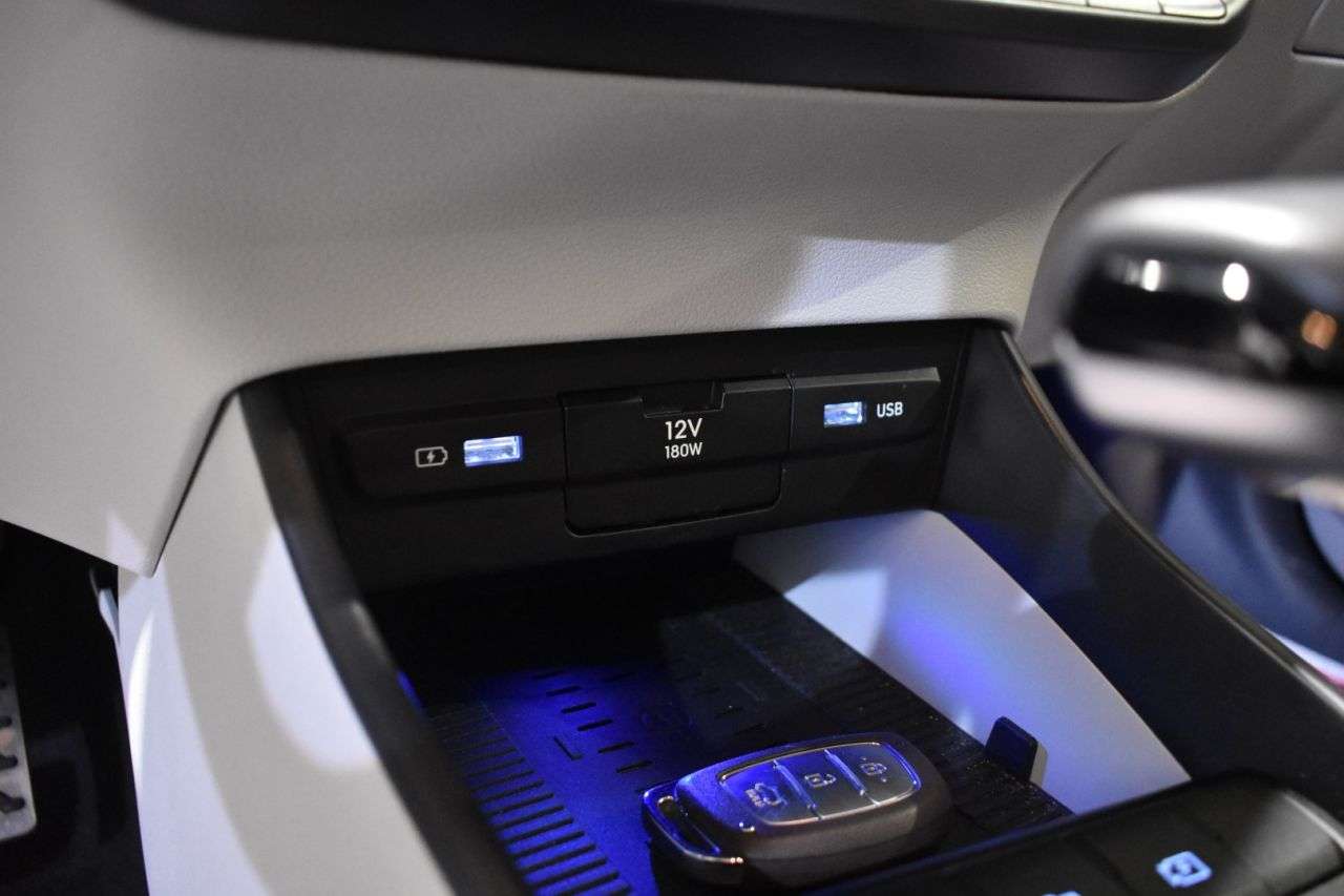 HYUNDAI BAYON en Minoautos