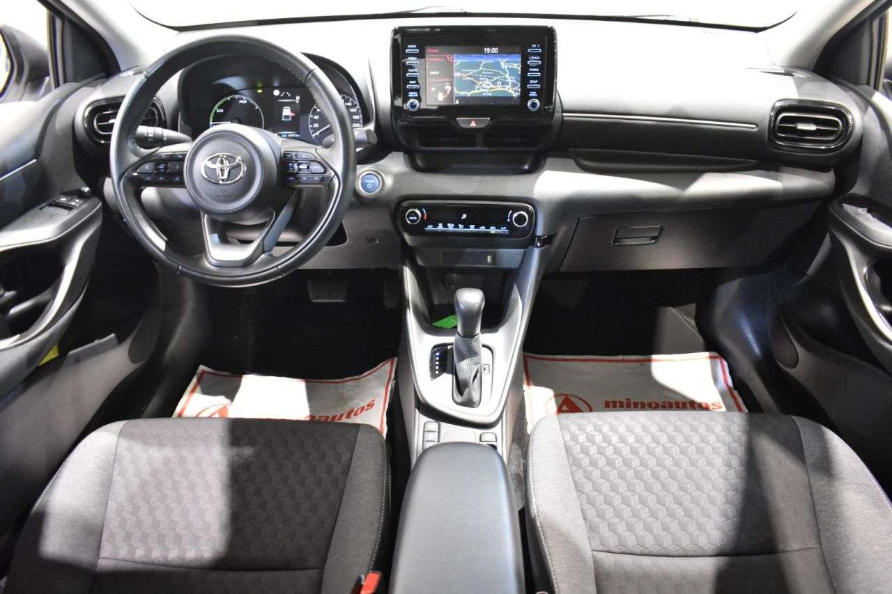 TOYOTA YARIS en Minoautos