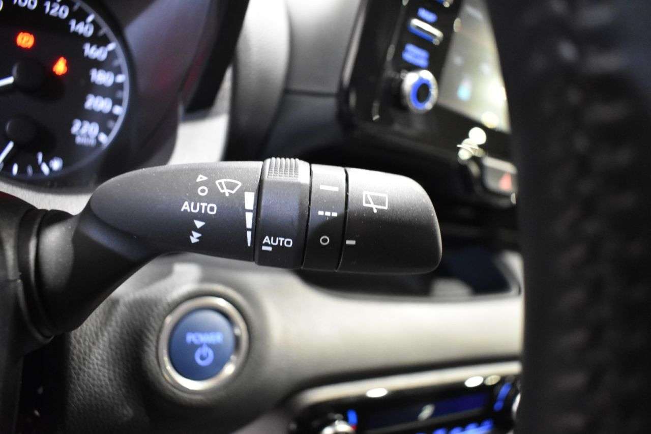 TOYOTA YARIS en Minoautos