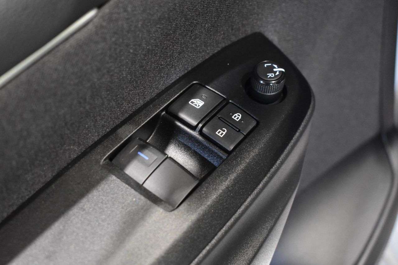 TOYOTA YARIS en Minoautos