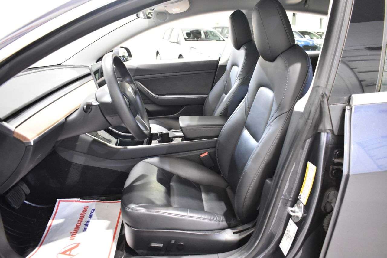 TESLA MODEL 3 en Minoautos
