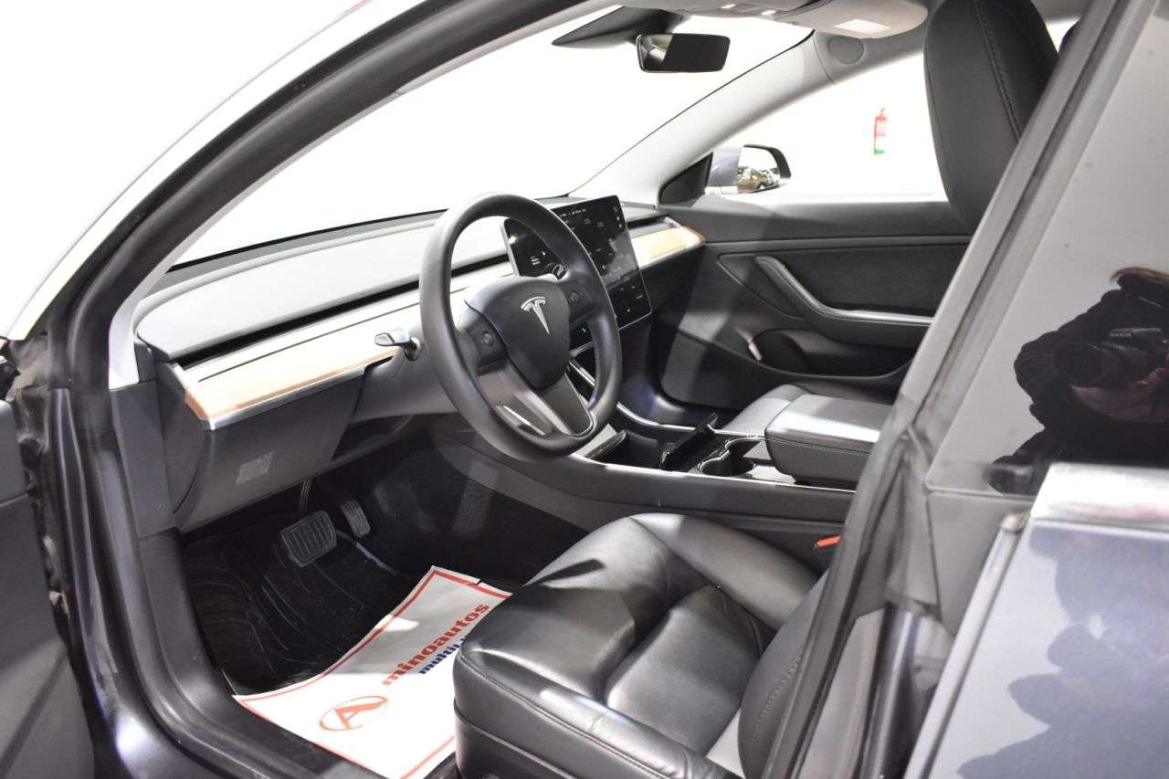 TESLA MODEL 3 en Minoautos