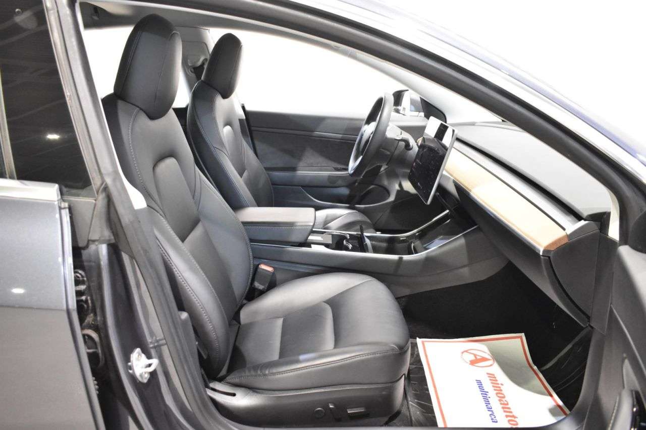 TESLA MODEL 3 en Minoautos