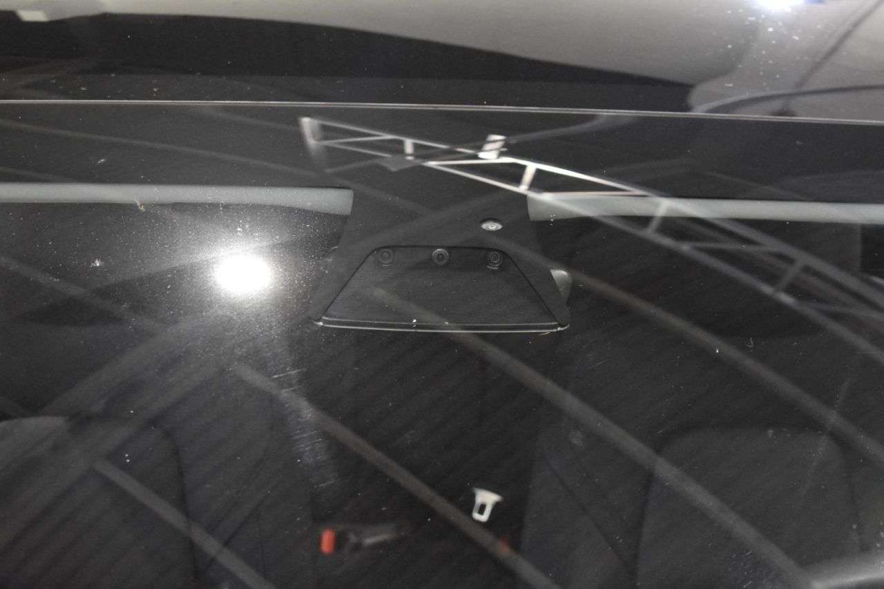 TESLA MODEL 3 en Minoautos