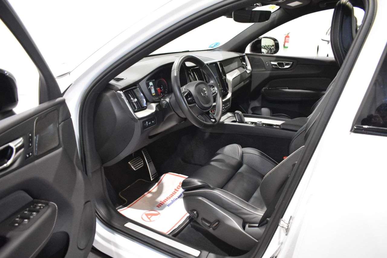 VOLVO XC60 en Minoautos