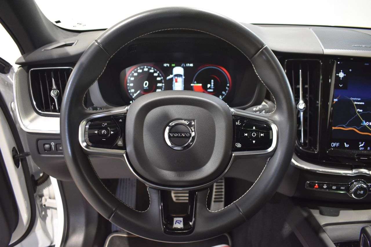 VOLVO XC60 en Minoautos