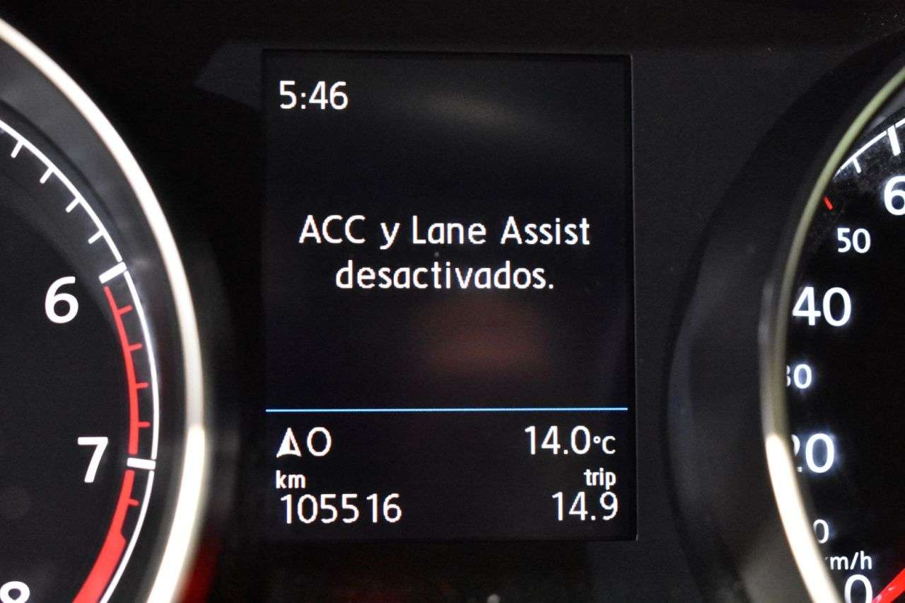 VW TOURAN en Minoautos