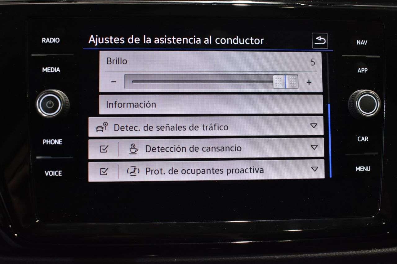 VW TOURAN en Minoautos