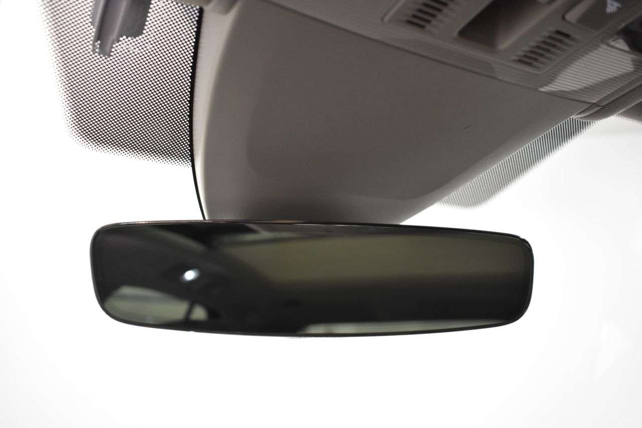 VW TOURAN en Minoautos