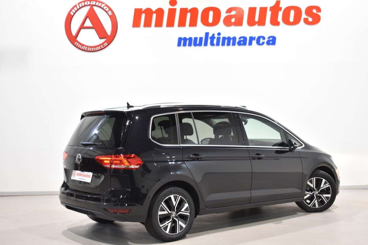 VW TOURAN en Minoautos