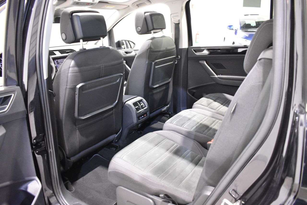 VW TOURAN en Minoautos