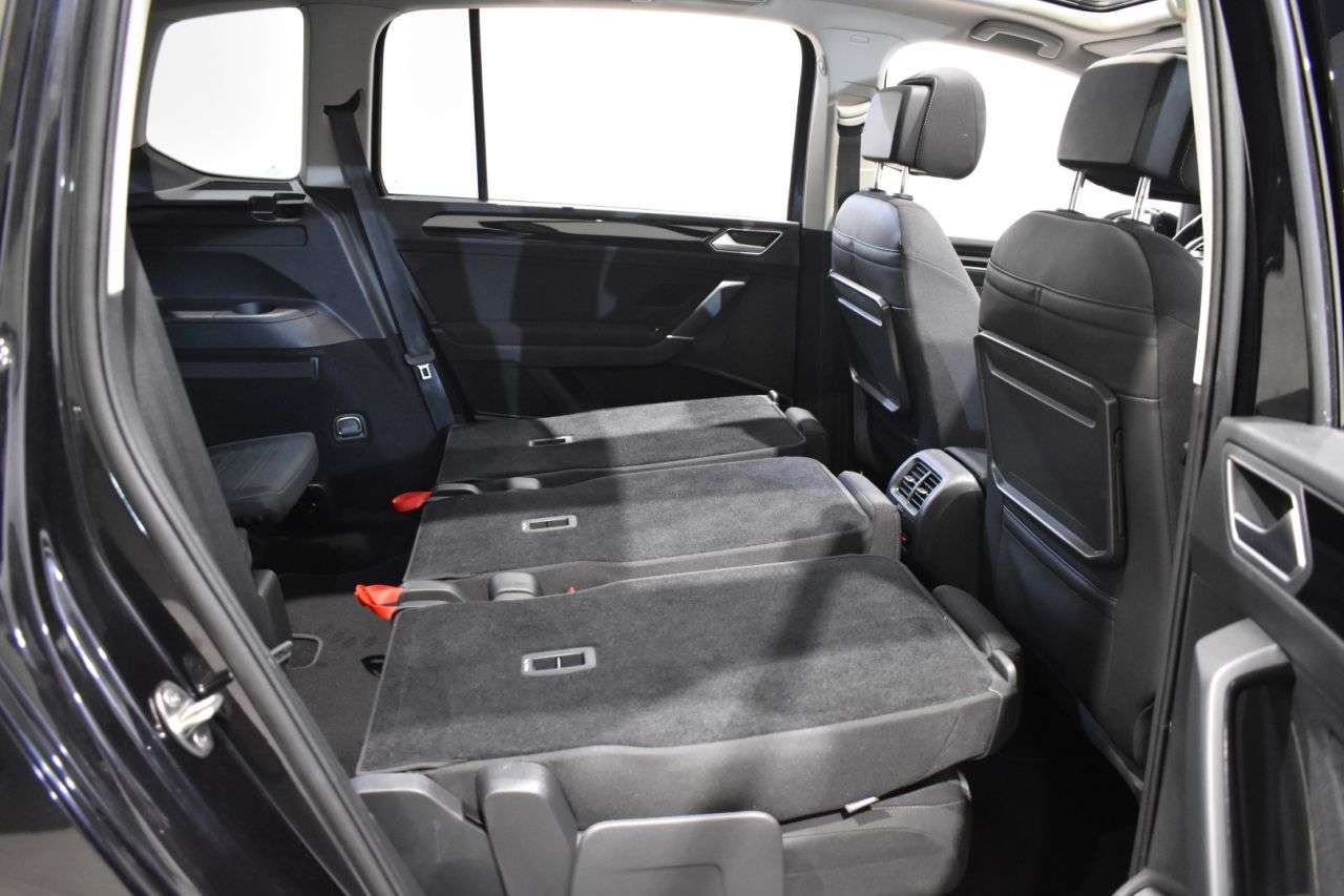 VW TOURAN en Minoautos