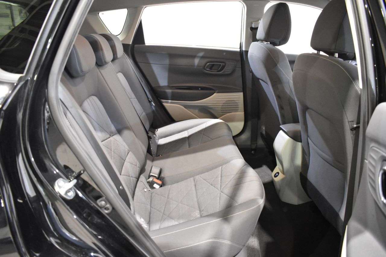 HYUNDAI BAYON en Minoautos