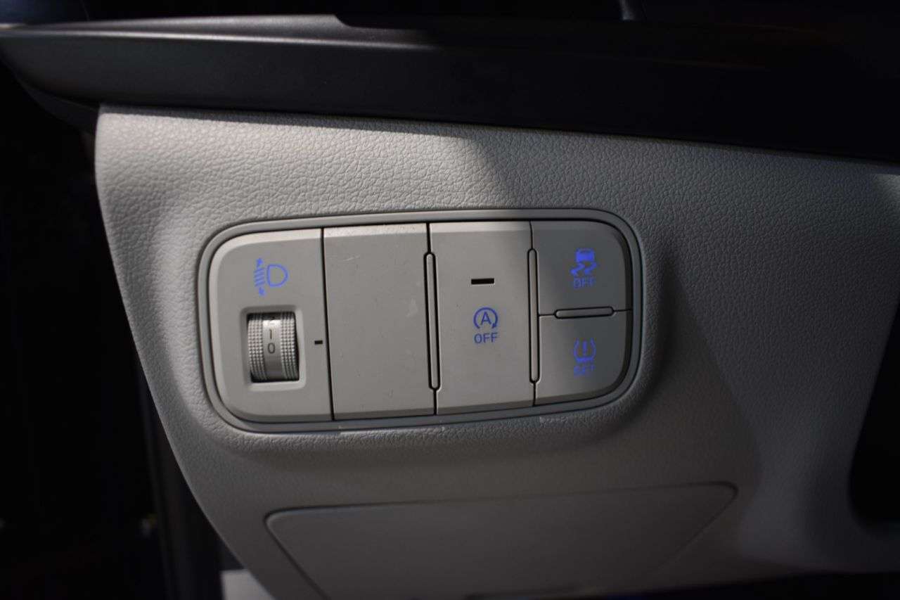 HYUNDAI BAYON en Minoautos