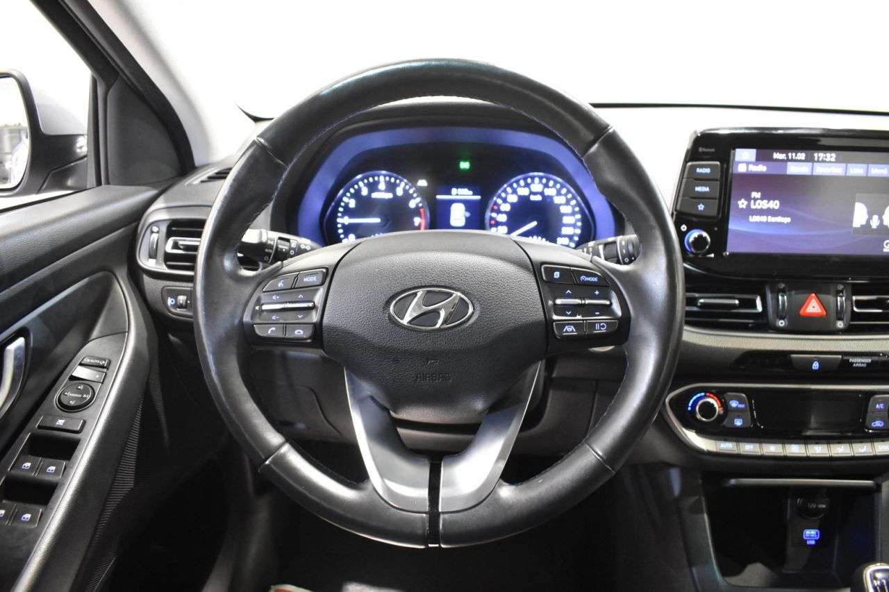 HYUNDAI I30 en Minoautos