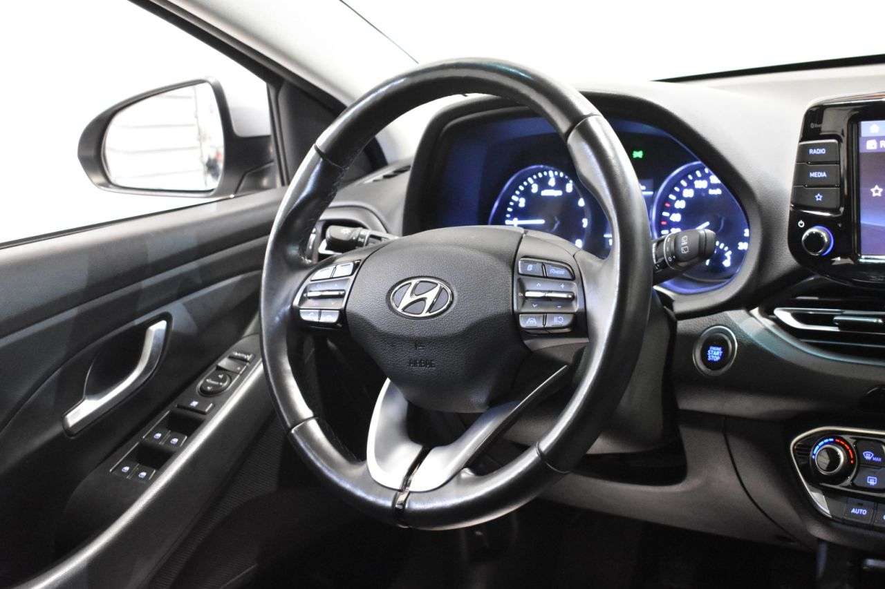 HYUNDAI I30 en Minoautos