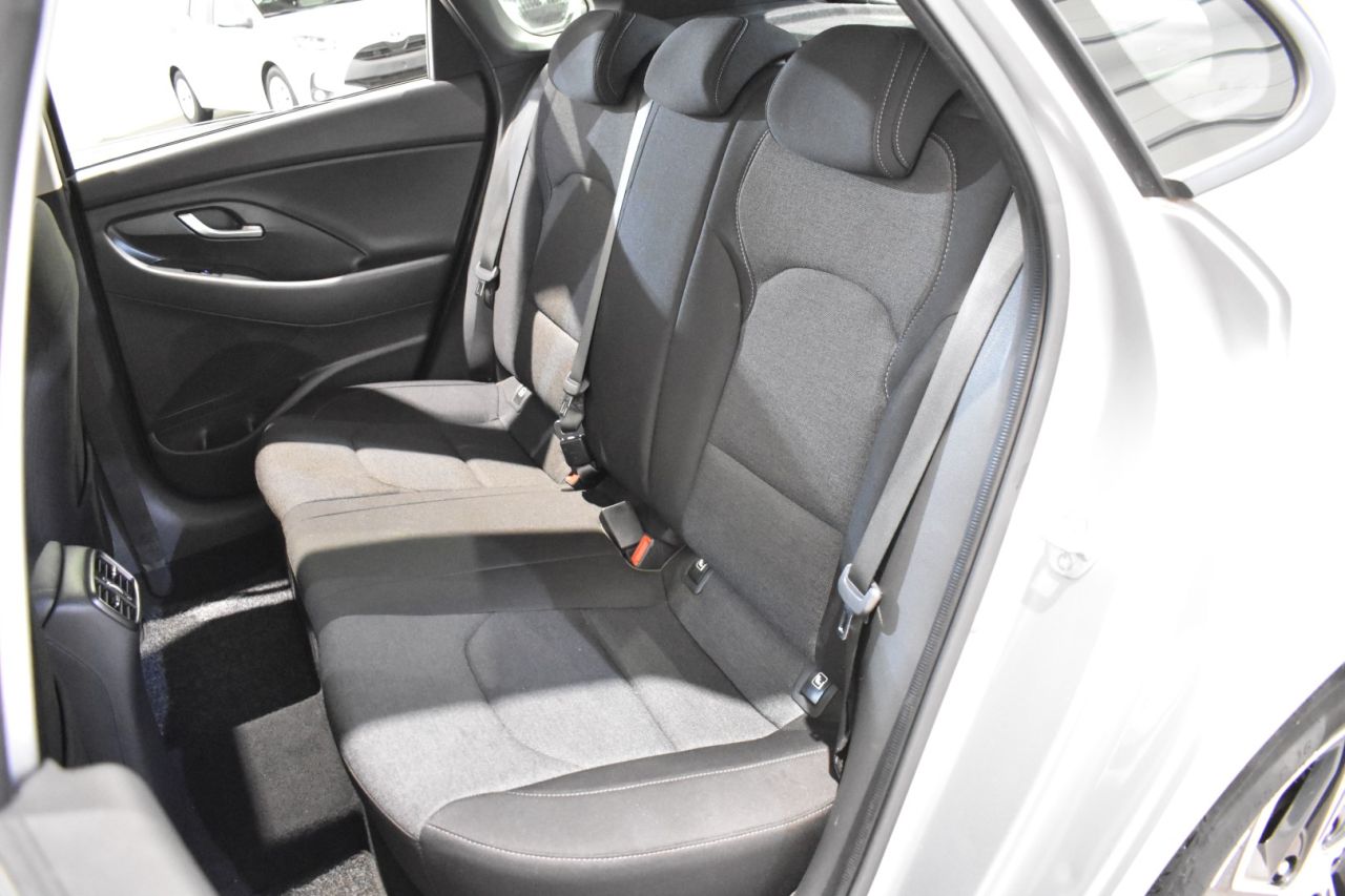 HYUNDAI I30 en Minoautos