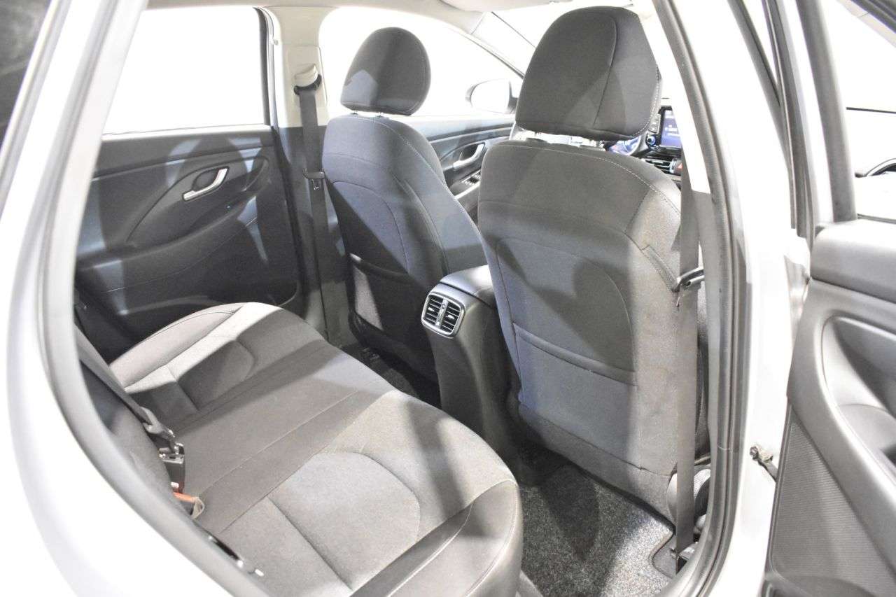 HYUNDAI I30 en Minoautos