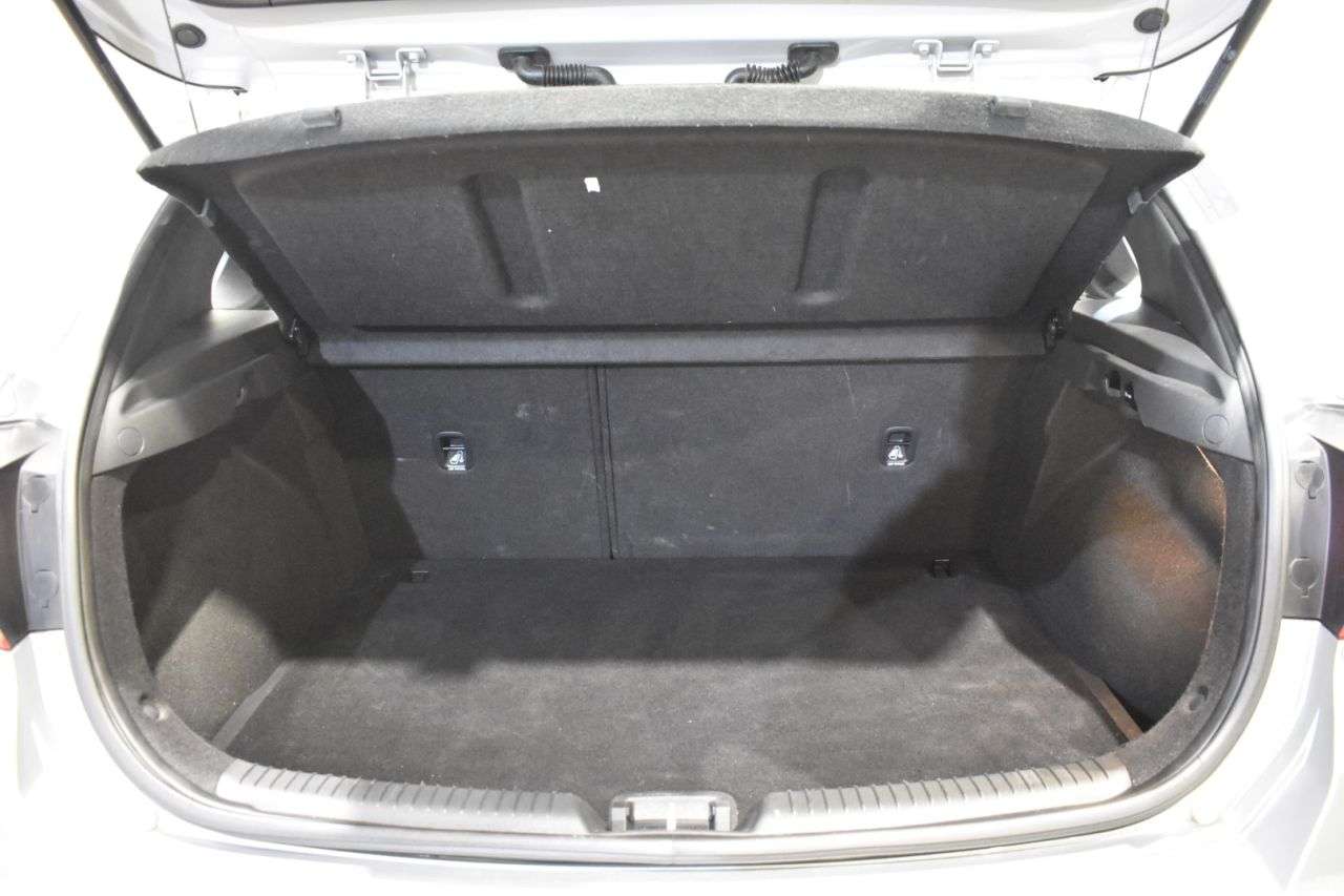 HYUNDAI I30 en Minoautos