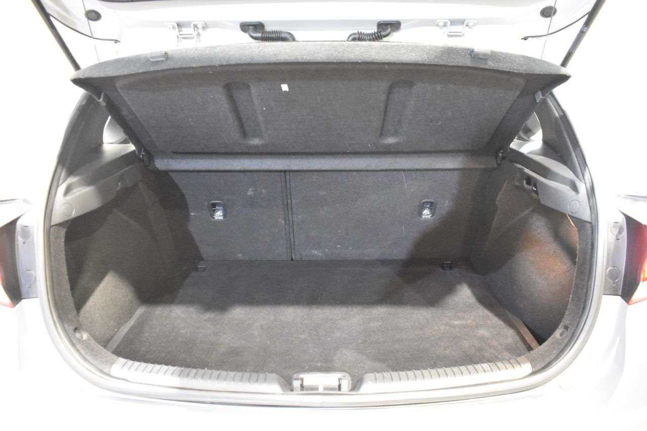 HYUNDAI I30 en Minoautos