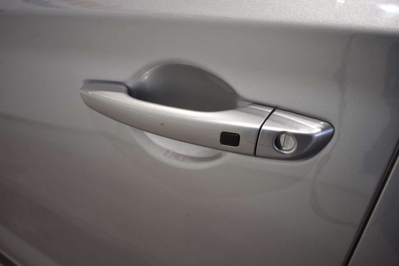 HYUNDAI I30 en Minoautos