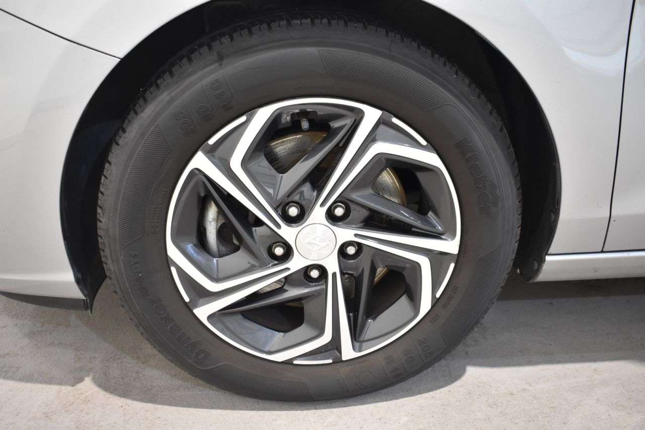 HYUNDAI I30 en Minoautos