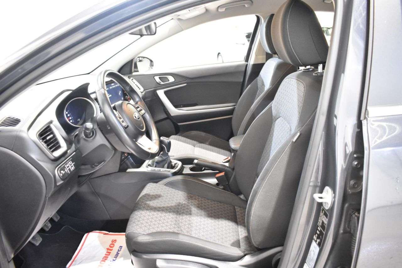 KIA XCEED en Minoautos