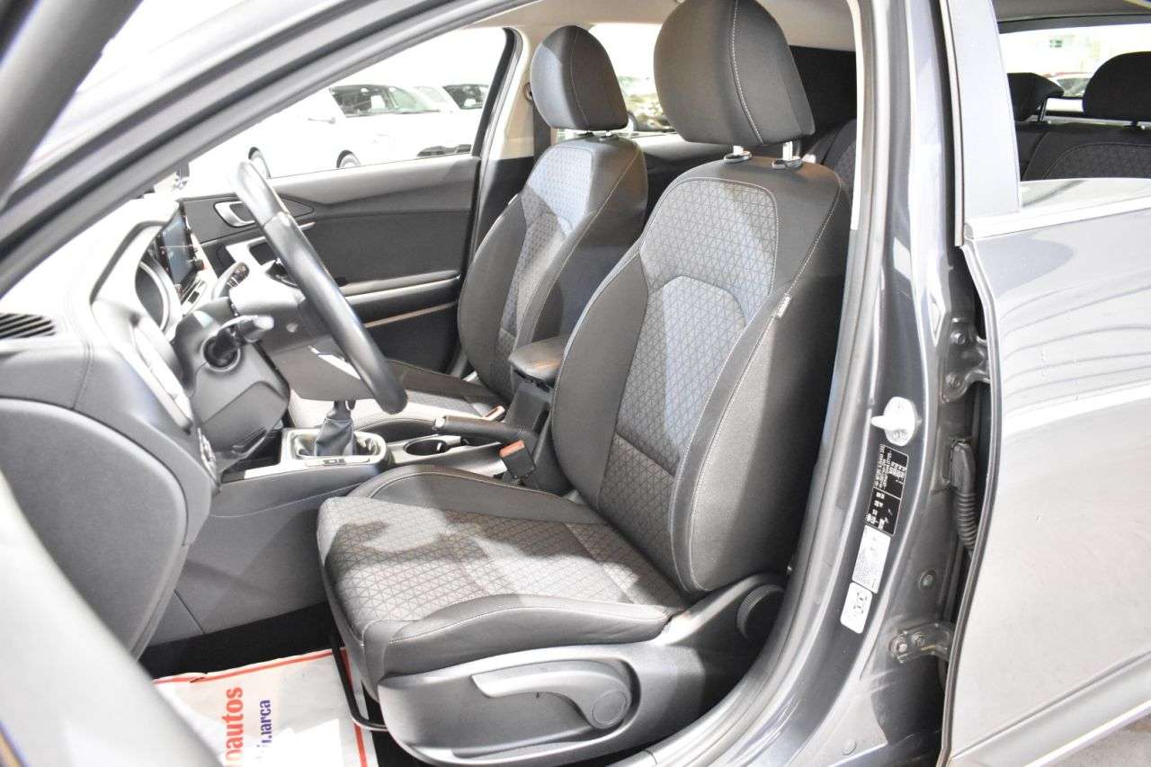 KIA XCEED en Minoautos