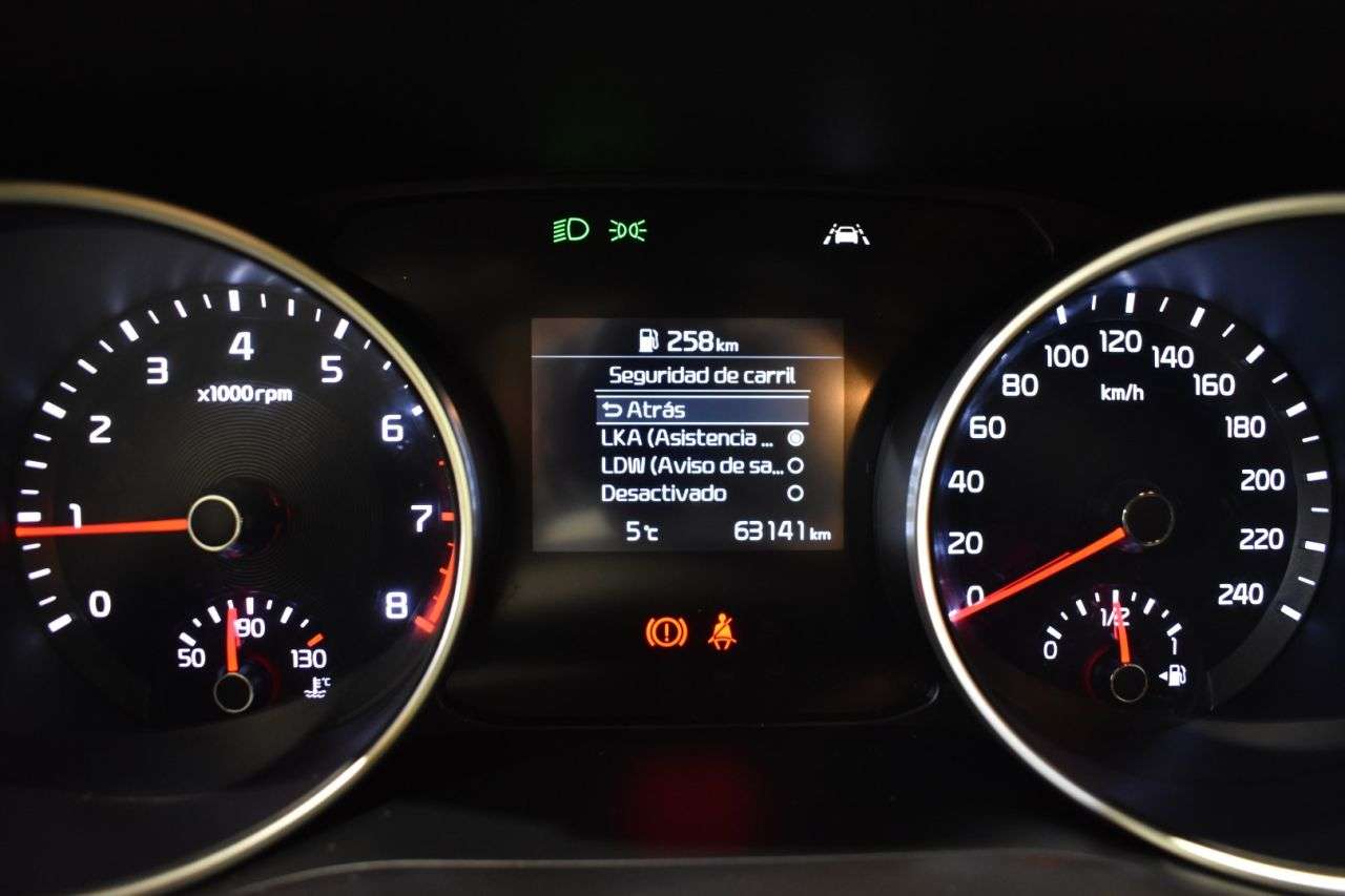 KIA XCEED en Minoautos