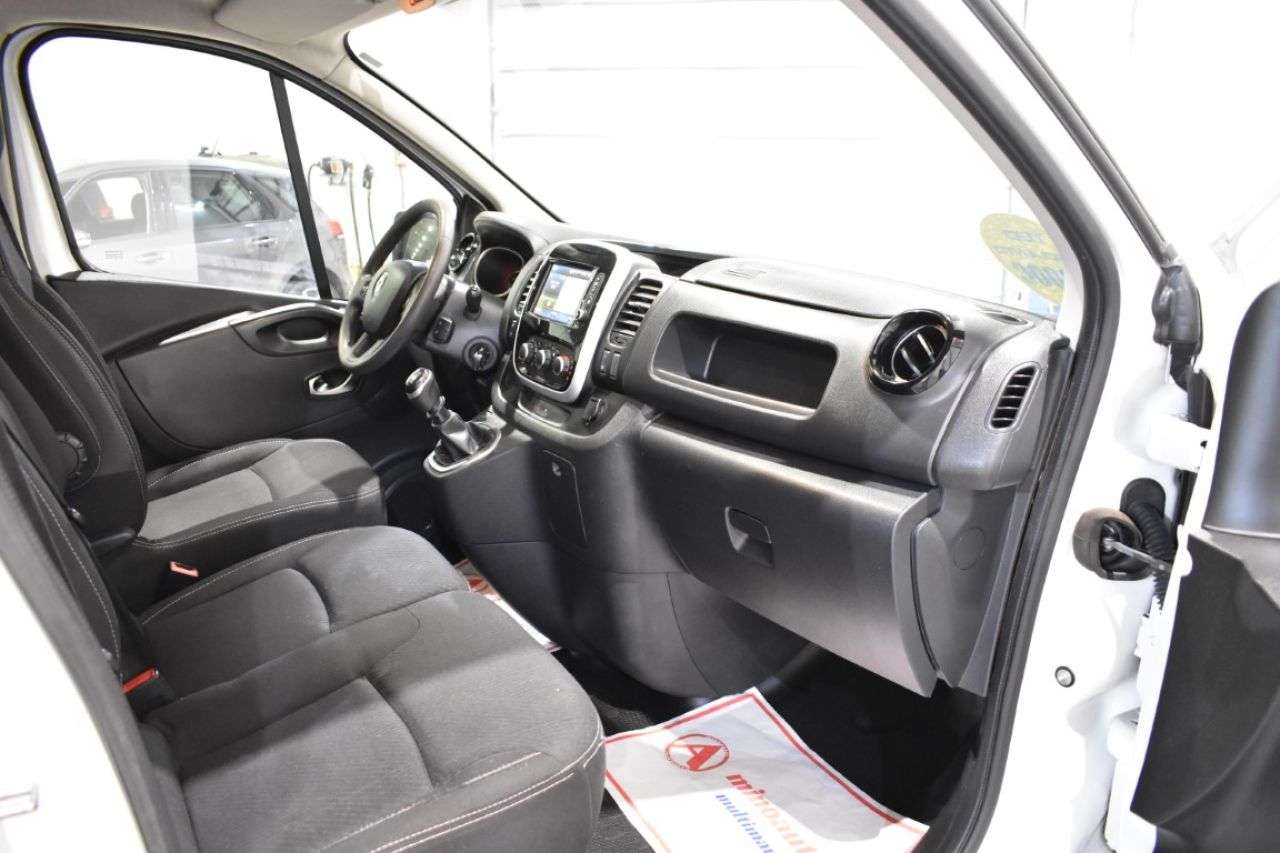 RENAULT TRAFIC en Minoautos