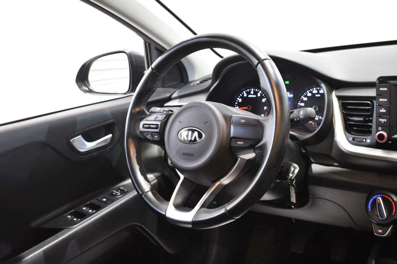 KIA STONIC en Minoautos