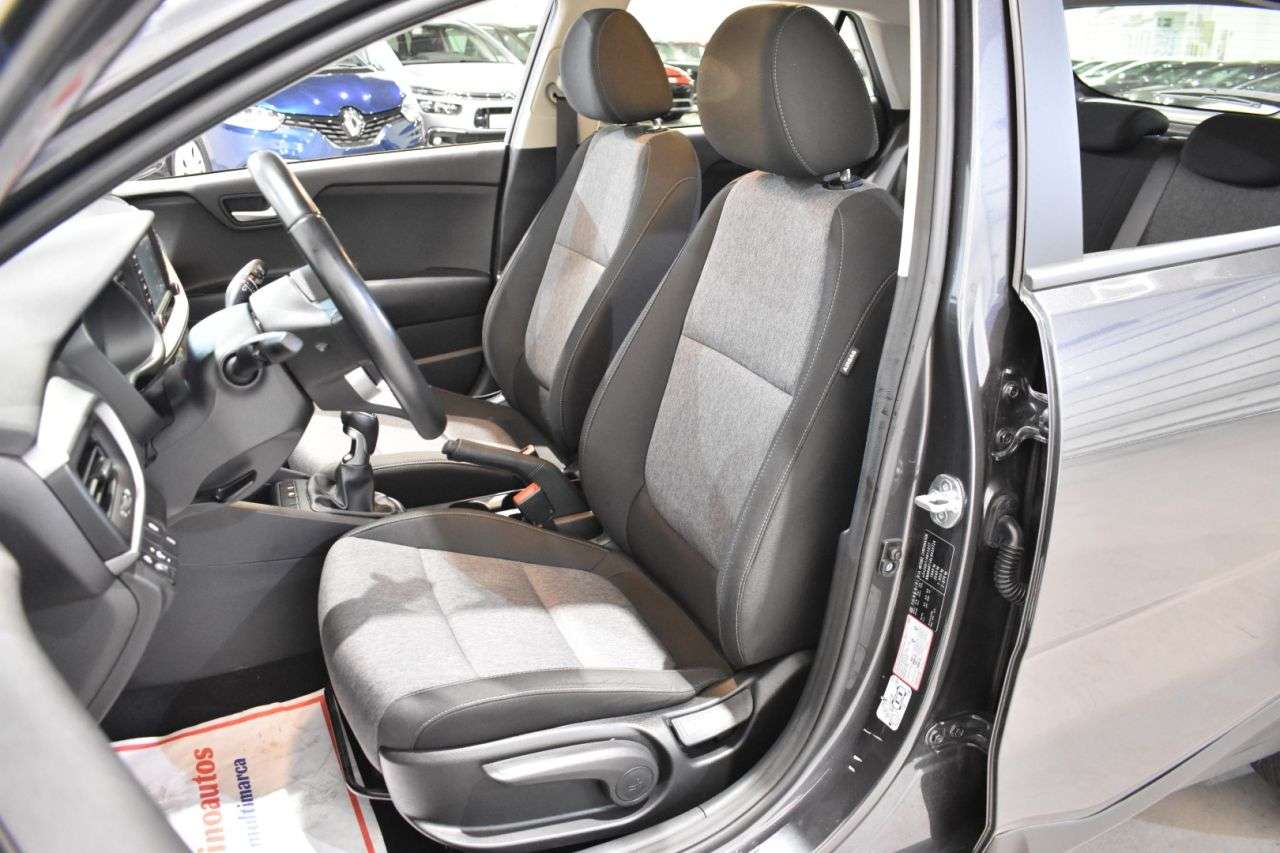 KIA STONIC en Minoautos