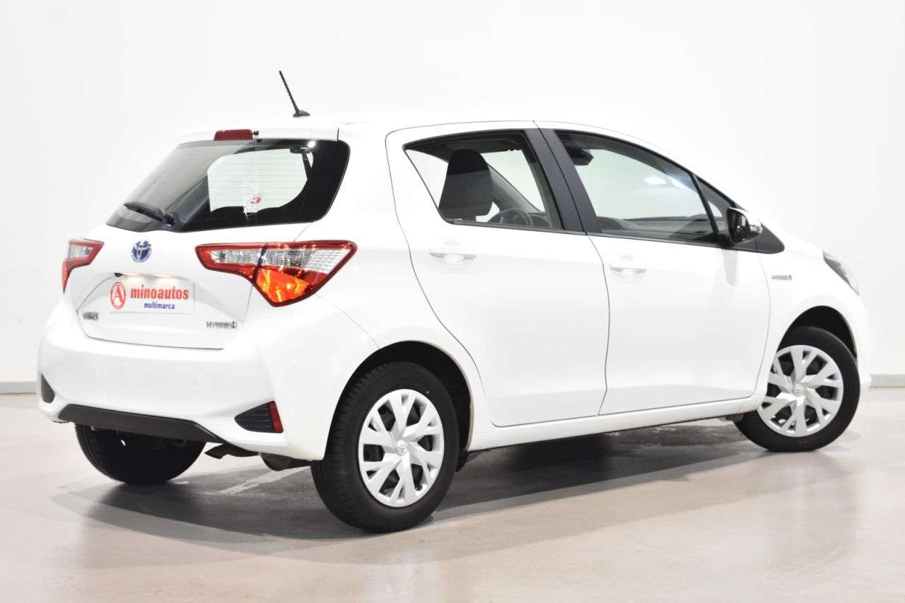 TOYOTA YARIS en Minoautos