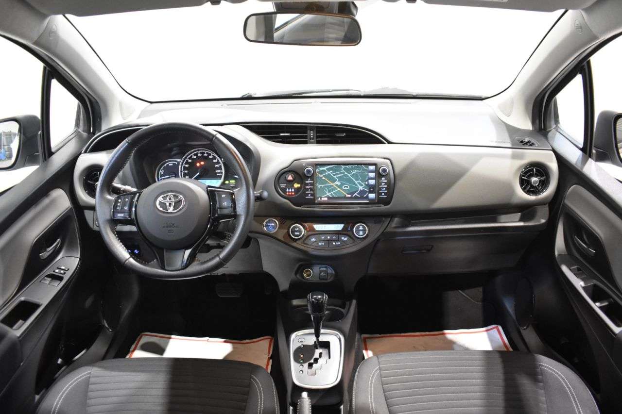 TOYOTA YARIS en Minoautos