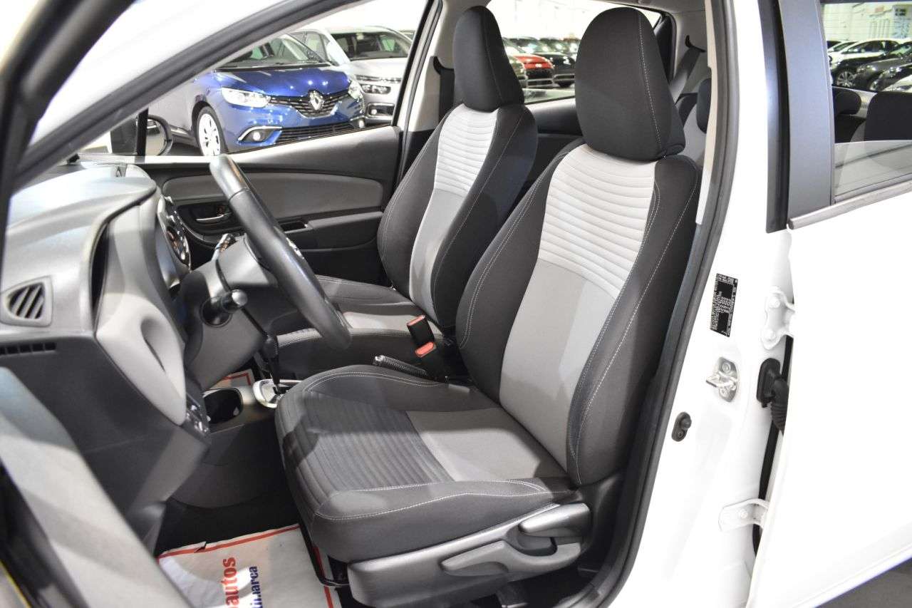 TOYOTA YARIS en Minoautos