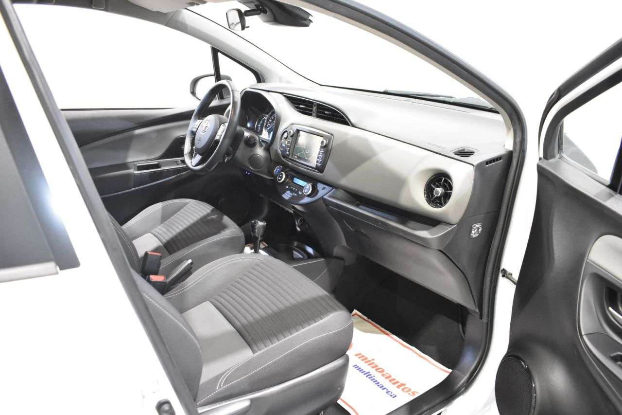 TOYOTA YARIS en Minoautos