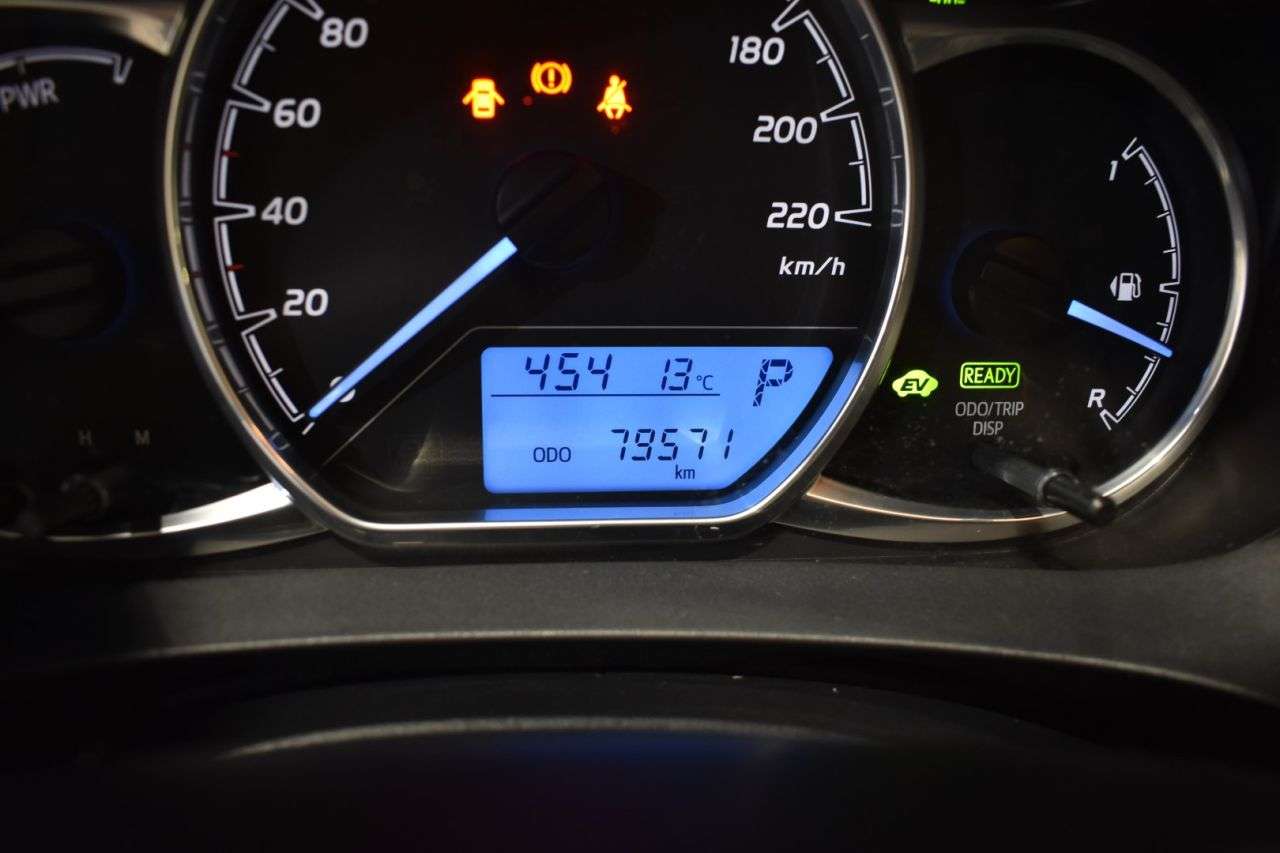 TOYOTA YARIS en Minoautos