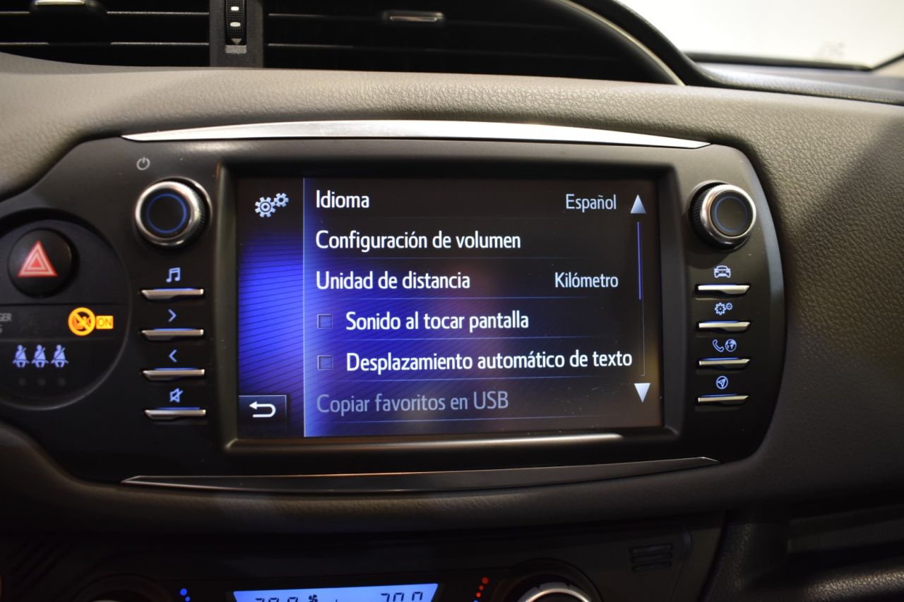 TOYOTA YARIS en Minoautos