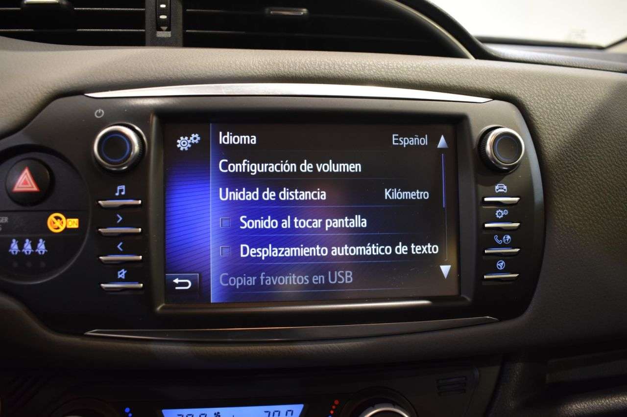 TOYOTA YARIS en Minoautos