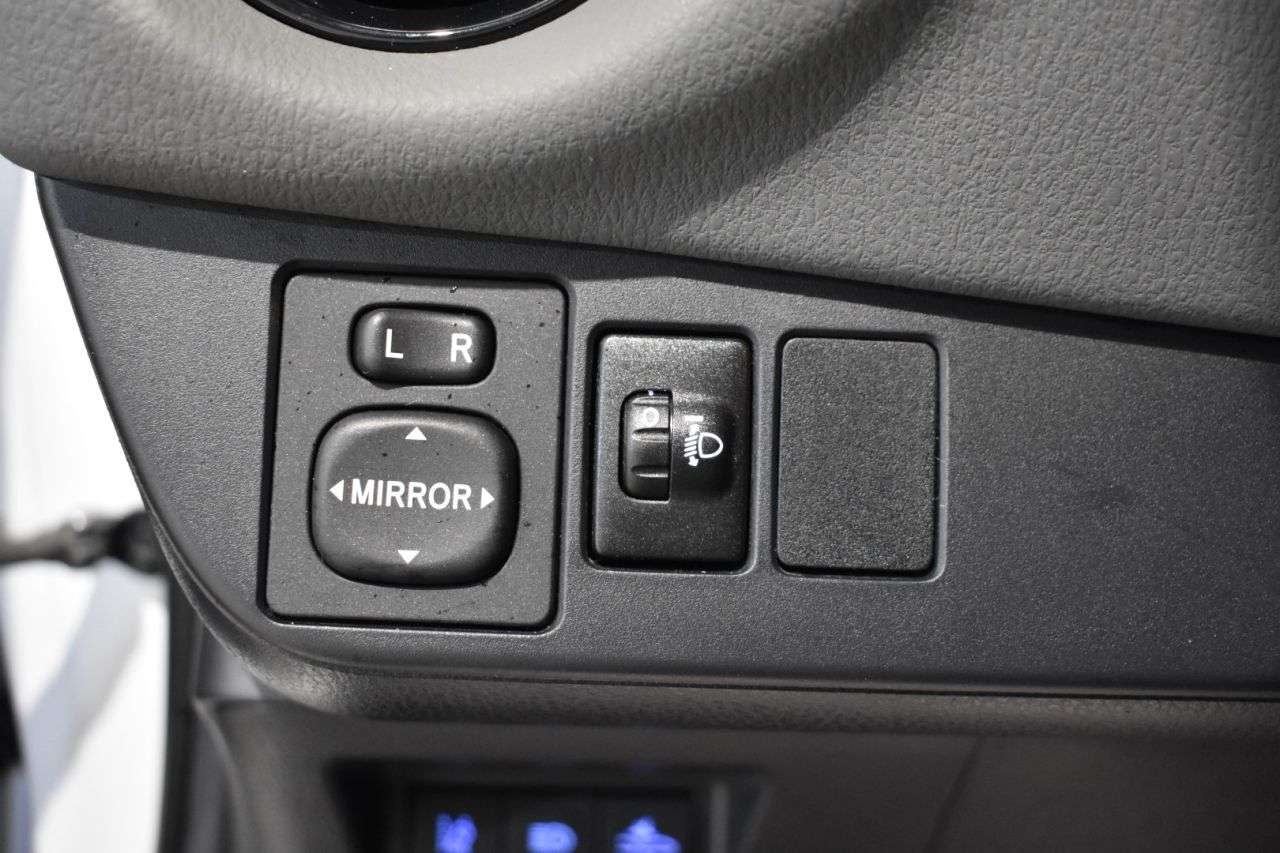 TOYOTA YARIS en Minoautos