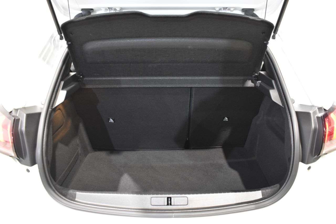 PEUGEOT 208 en Minoautos