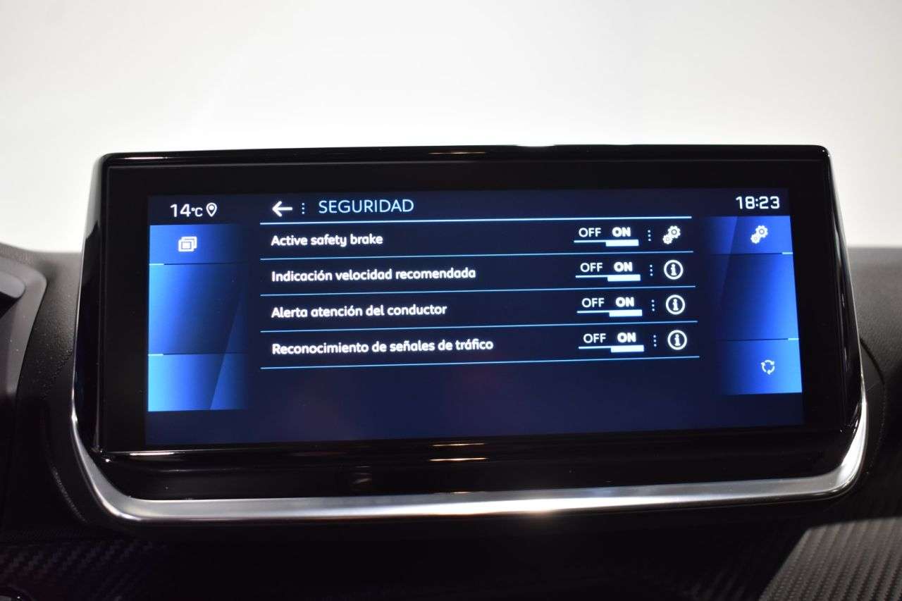 PEUGEOT 208 en Minoautos