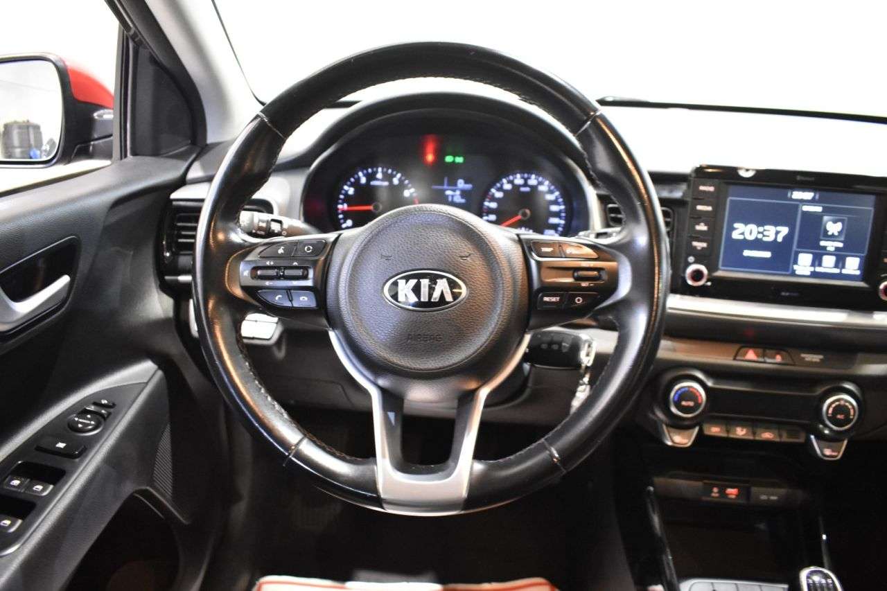 KIA STONIC en Minoautos