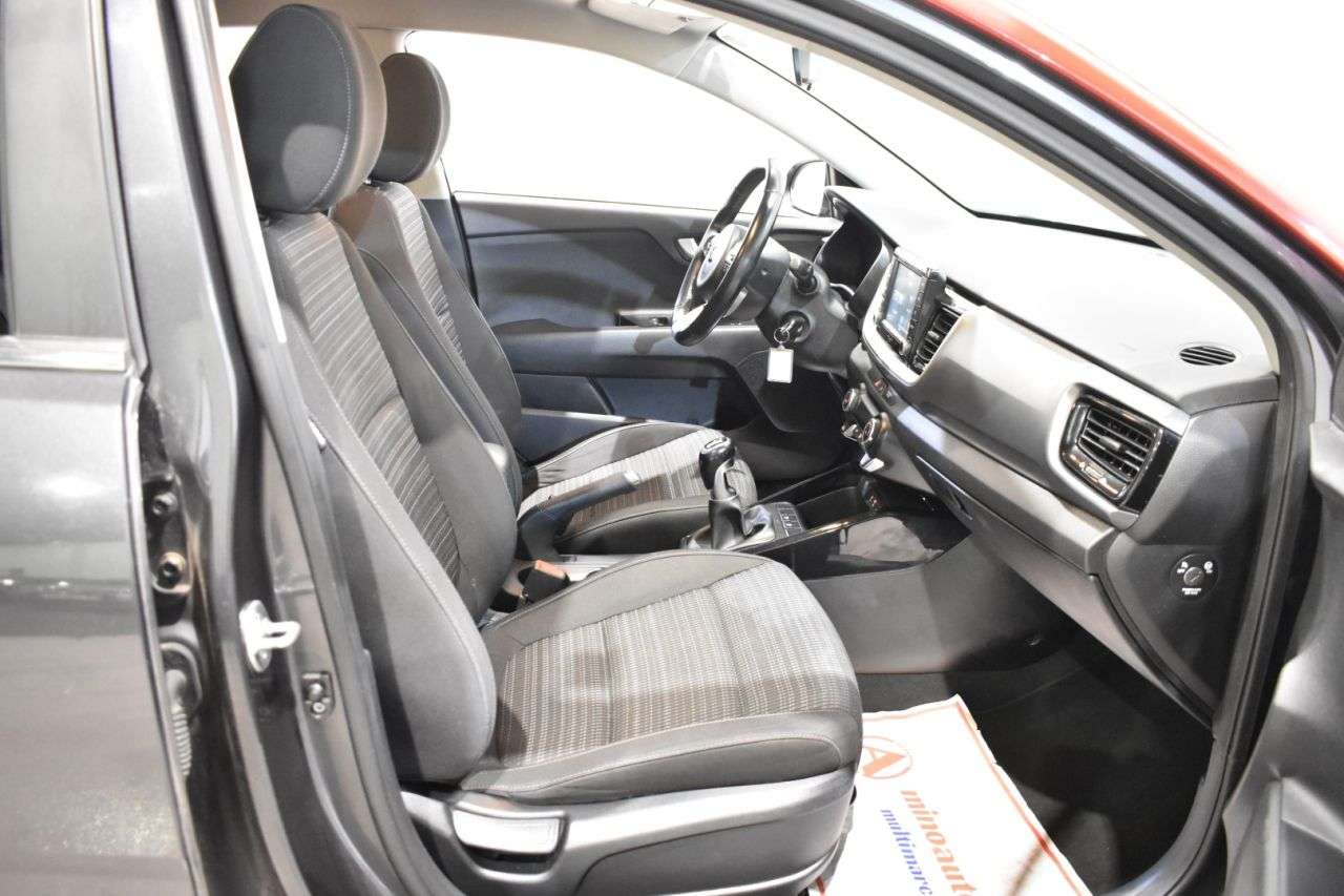 KIA STONIC en Minoautos