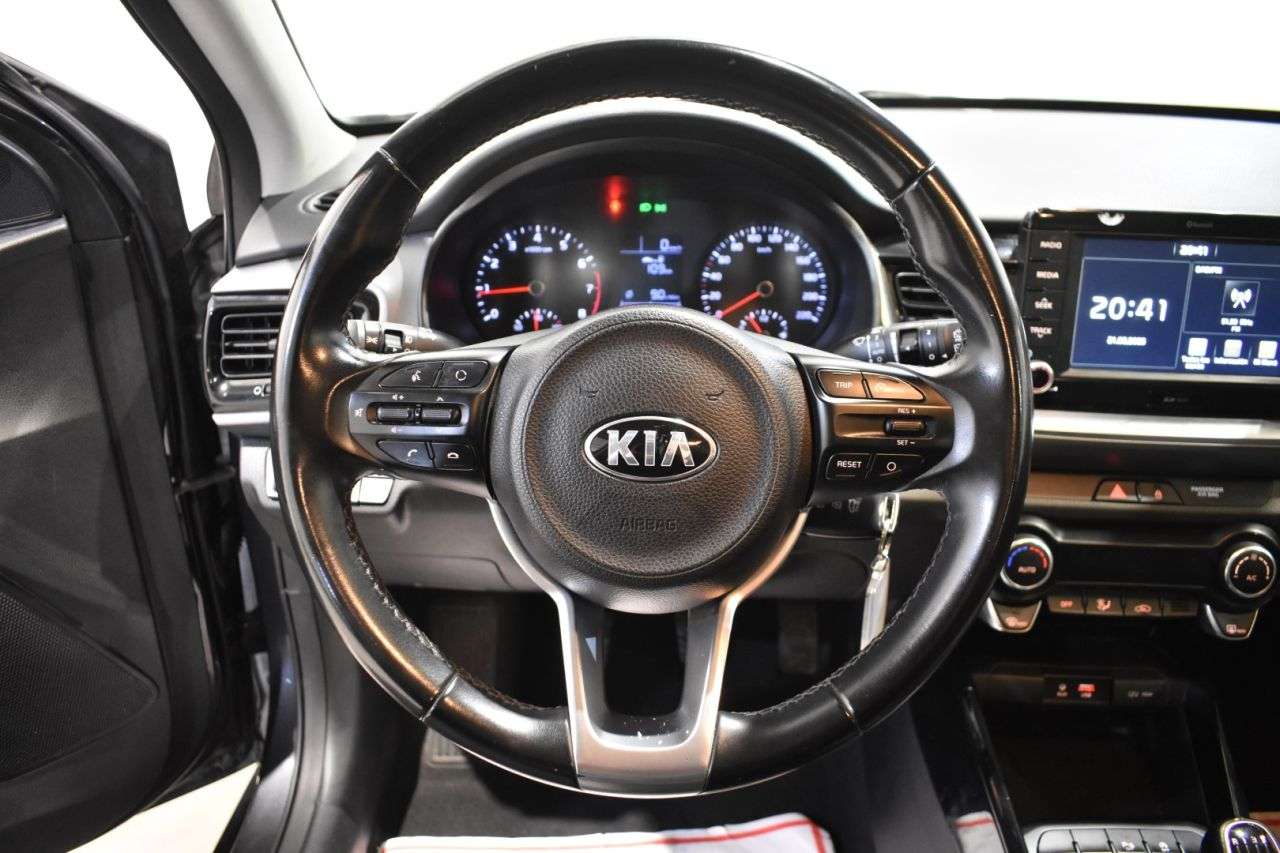 KIA STONIC en Minoautos