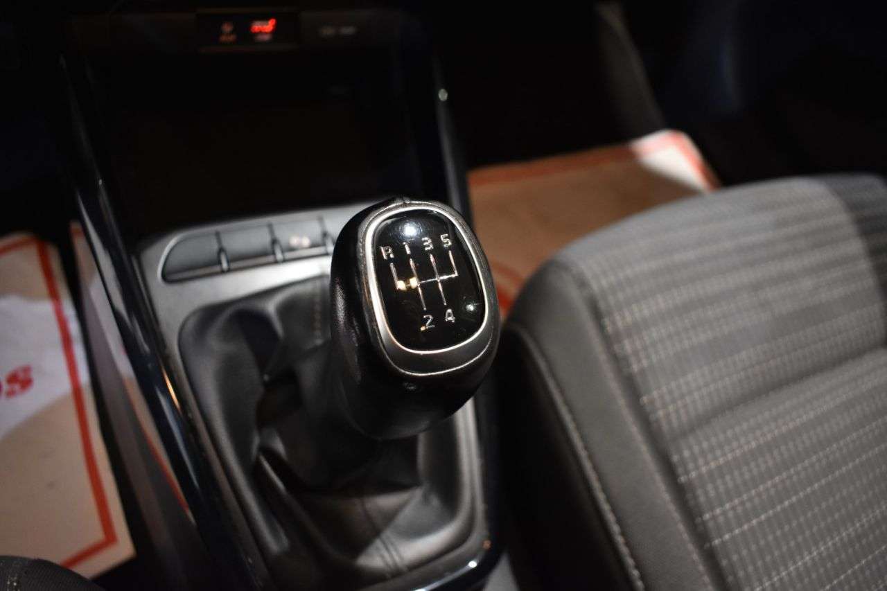 KIA STONIC en Minoautos